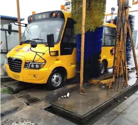漣水校車公司開展防疫安檢迎開學