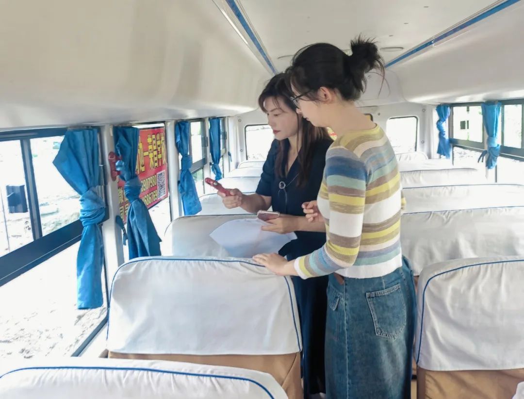 新區(qū)六校·安全 平安校車 為愛護(hù)航——哈爾濱新區(qū)第六學(xué)校開展校車安全檢查活動
