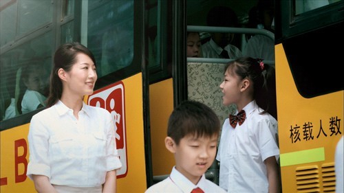 中美實(shí)力對比之校車版(圖)