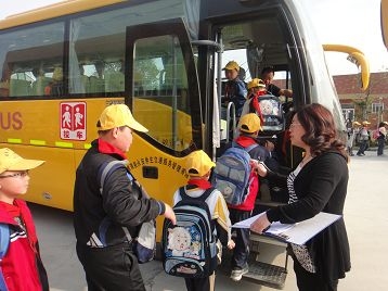 德清構(gòu)建校車安全運(yùn)營管理長效機(jī)制