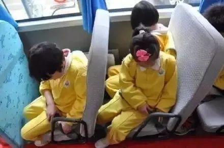 關注校車安全，關愛學生成長