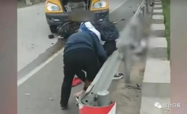 關(guān)注 | 煙臺三少年同騎一輛摩托車與校車相撞，1死2傷