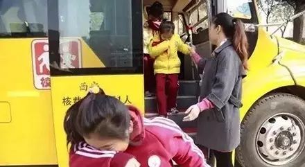 贛州家長請留意！事關你家孩子每天乘坐的校車