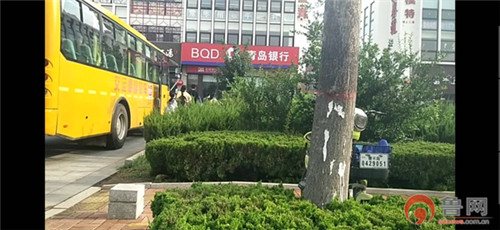 青島萊西：暑假“校車”接送學(xué)生 記者采訪交運(yùn)公司“避而不見”