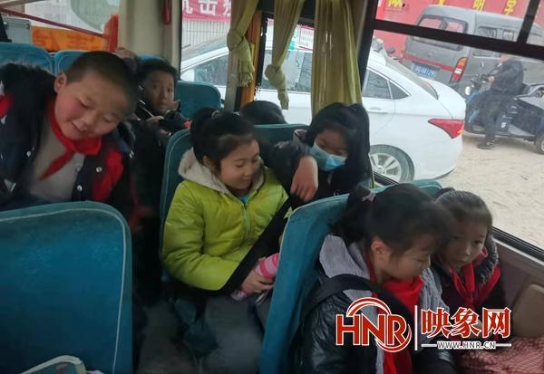 平輿縣古槐街道：關(guān)注校車安全管理 護(hù)佑學(xué)生生命安全