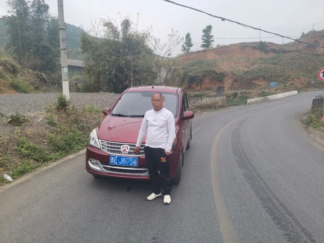 嚴重超員被判刑——晴隆縣三位“黑校車”駕駛?cè)吮灰婪ㄌ幜P！