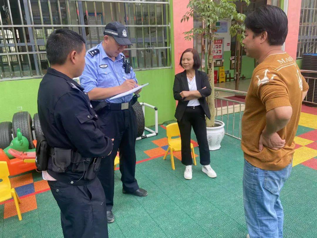 加強(qiáng)校車(chē)駕駛員毒檢為師生安全出行護(hù)航