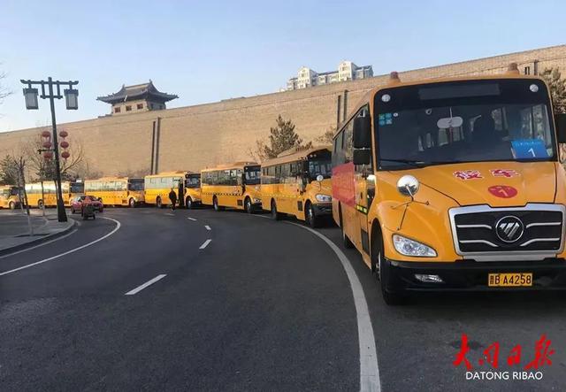 110輛“大鼻子”車，109條線路！國營校車護航孩子上學(xué)路