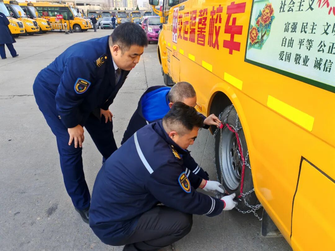 喜報(bào)！雙項(xiàng)國家級榮譽(yù)加冕，溫馨校車為何是13萬家庭的安心之選？