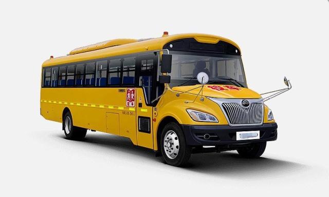 校車到底有多安全？無論哪種碰撞，校車都是“完勝”