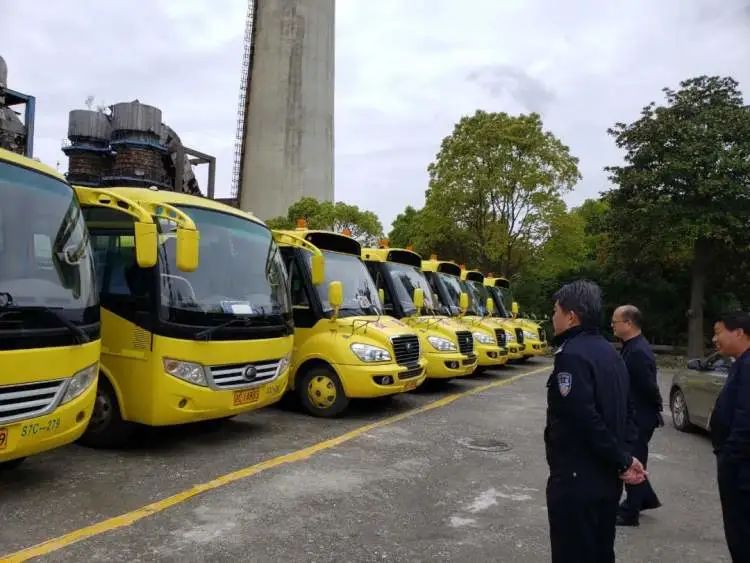 開學在即，公交開啟“護校復學”模式，對“大鼻子”校車及相關車輛開展大檢查！