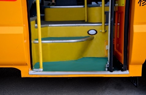 長安神童校車再升級 讓春季上學(xué)路更美