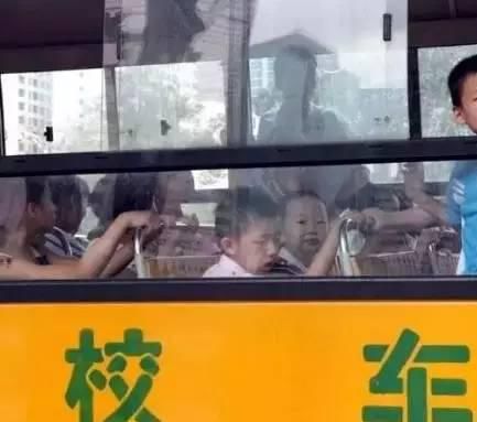 哈爾濱家長們注意，這些校車千萬不要讓孩子坐！