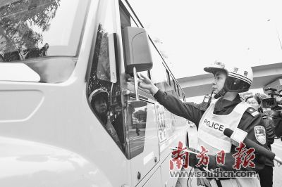 廣東廣州：校車年檢不合格 民辦學(xué)校招生名額減少20%