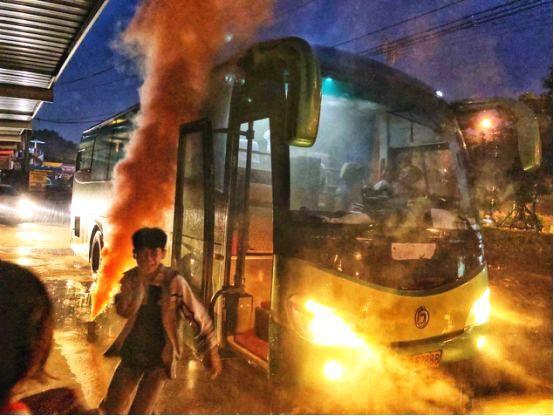 校車安全知識(shí)，小朋友乘坐校車要注意什么？