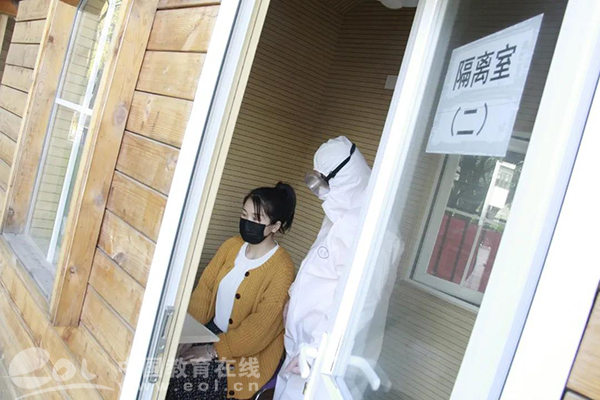 即將復(fù)學(xué)如何做好疫情防控？杭實(shí)外開(kāi)展“情景式”防疫演練，提升疫情防控應(yīng)急處置能力