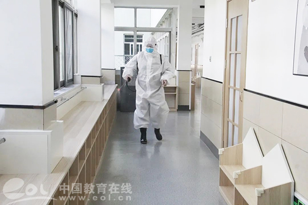 即將復(fù)學(xué)如何做好疫情防控？杭實(shí)外開(kāi)展“情景式”防疫演練，提升疫情防控應(yīng)急處置能力