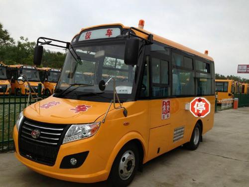 銅川交警邀請校車司機(jī)聽安全課