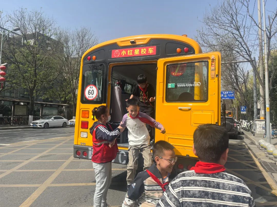 “小”黃車(chē)，“大”責(zé)任——安全是永恒的主題