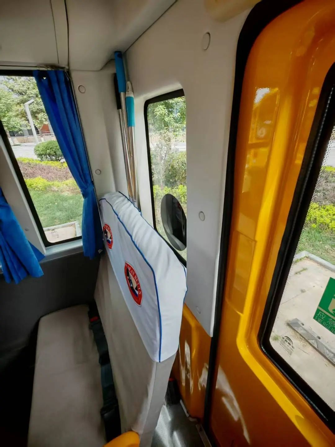 校車安全大檢查 筑牢學(xué)生安全路