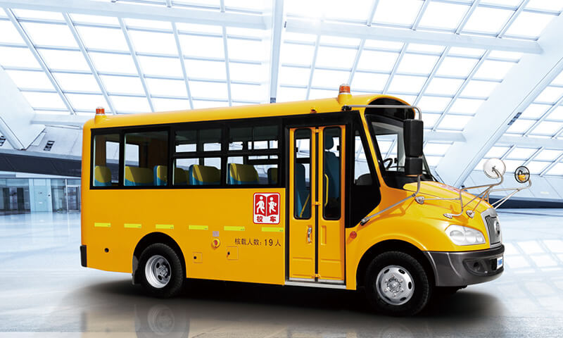 哈市多部門(mén)聯(lián)動(dòng)齊抓共管審核發(fā)放校車標(biāo)牌5461個(gè)