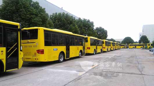 海格校車