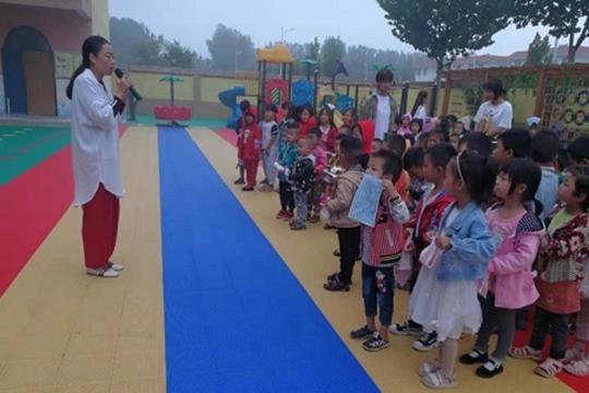 中牟縣水沱寨幼兒園舉行消防演習 提高師生安全意識
