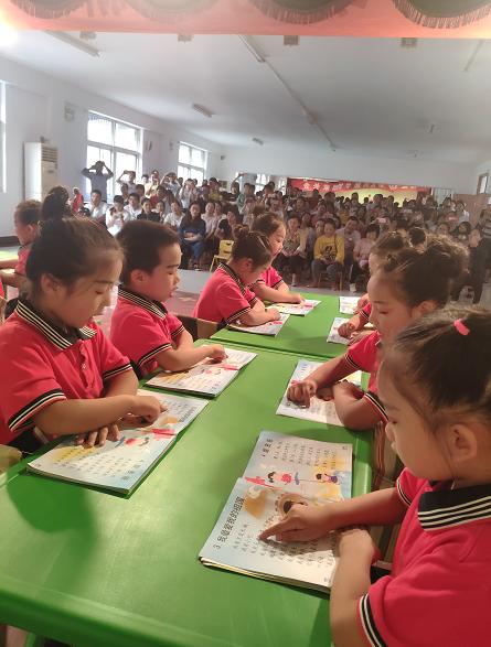 山能棗礦集團柴里煤礦幼兒園開展家園共育活動