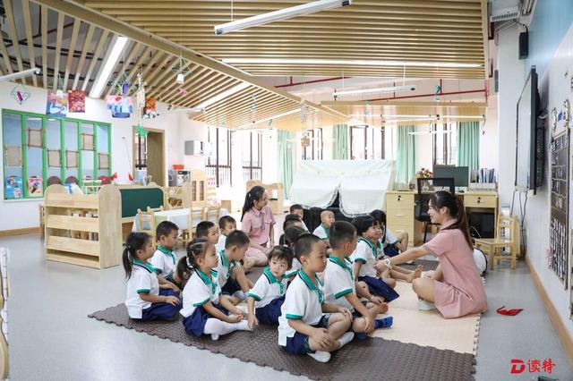 學(xué)前教育跑出“加速度”龍華區(qū)兩所公辦幼兒園開園迎新