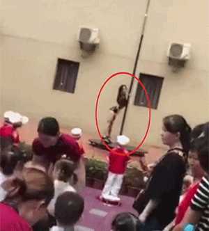 幼兒園開學典禮跳鋼管舞，教育部門：嚴肅處理！