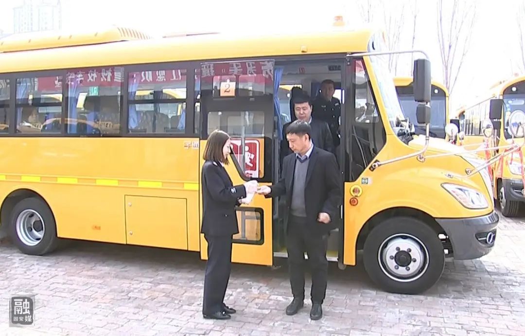 【復(fù)課開學(xué)準備】固安宇通校車運營服務(wù)有限公司： 我們整裝待發(fā) 隨時為學(xué)校復(fù)課準備著