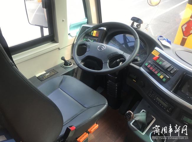 管理搞上去、收費降下來！起底鹽阜校車安全運營背后的秘密